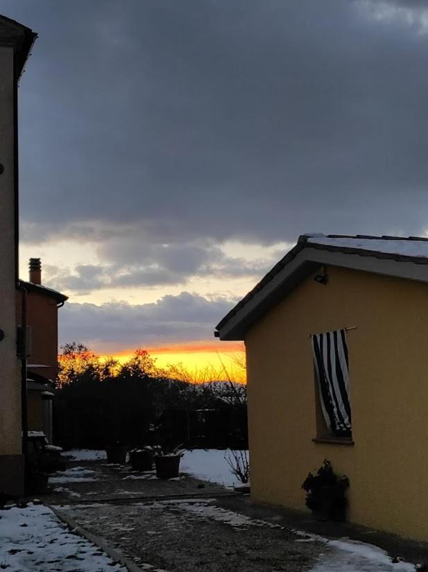 Casa Vacanze Angelica Ostra Vetere Zewnętrze zdjęcie