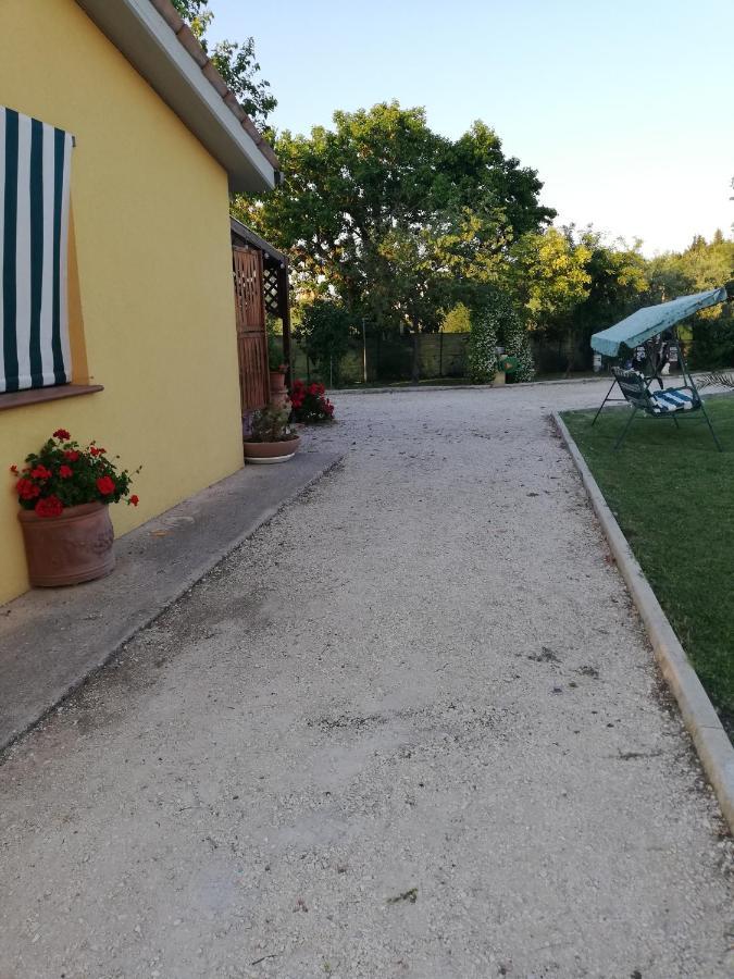 Casa Vacanze Angelica Ostra Vetere Zewnętrze zdjęcie