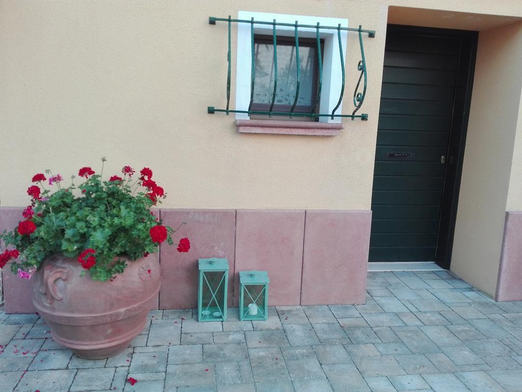 Casa Vacanze Angelica Ostra Vetere Zewnętrze zdjęcie